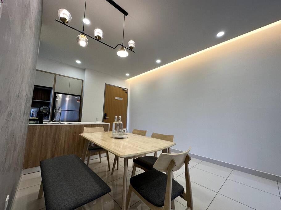 Kl Minimalist Muji Style 3r2b Kuala Lumpur
